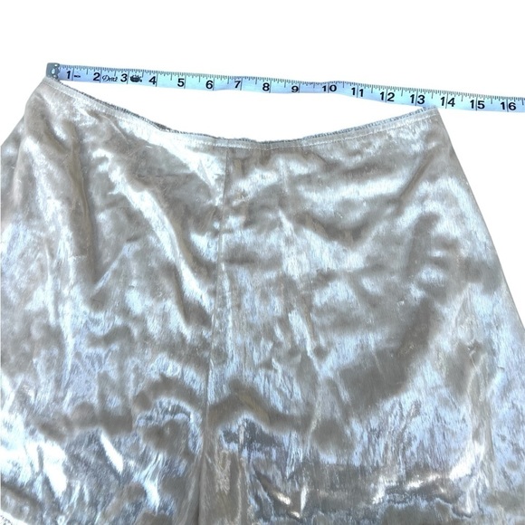 Urban Outfitters Light gold Shimmery eyelash unicorn High Waist shorts size 4 - Picture 7 of 10
